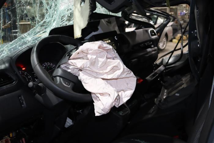 Renault Master III 2.3 dCi 135 16V FWD Sloopvoertuig (2022, Grijs)