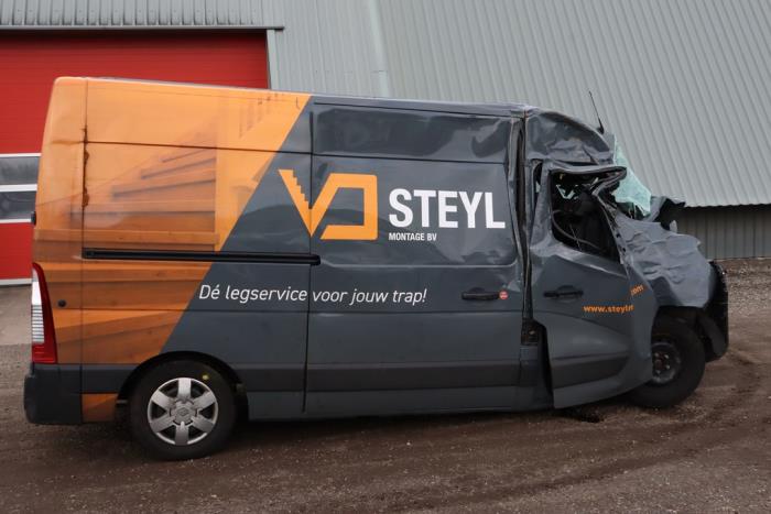 Renault Master III 2.3 dCi 135 16V FWD Sloopvoertuig (2022, Grijs)