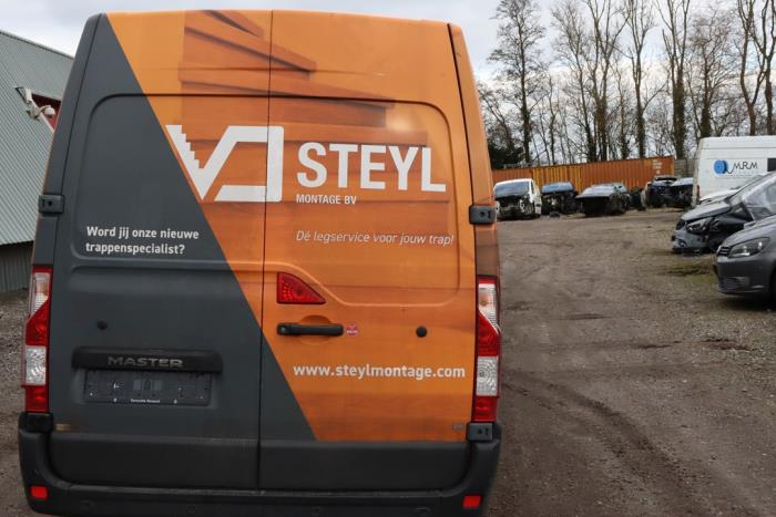 Renault Master III 2.3 dCi 135 16V FWD Sloopvoertuig (2022, Grijs)