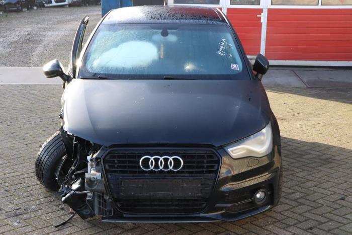 Audi A1 Sportback 1.4 TFSI 16V 122 Sloopvoertuig (2014, Zwart)