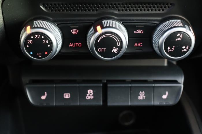 Audi A1 Sportback 1.4 TFSI 16V 122 Sloopvoertuig (2014, Zwart)