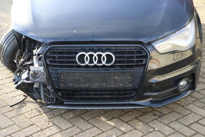Audi A1 Sportback 1.4 TFSI 16V 122 Sloopvoertuig (2014, Zwart)