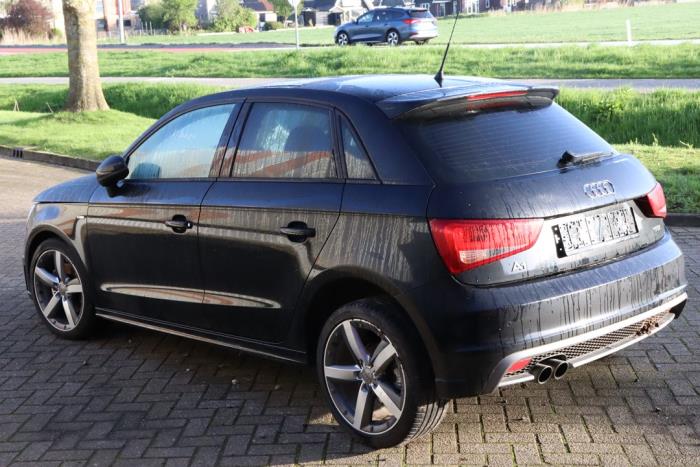 Audi A1 Sportback 1.4 TFSI 16V 122 Sloopvoertuig (2014, Zwart)