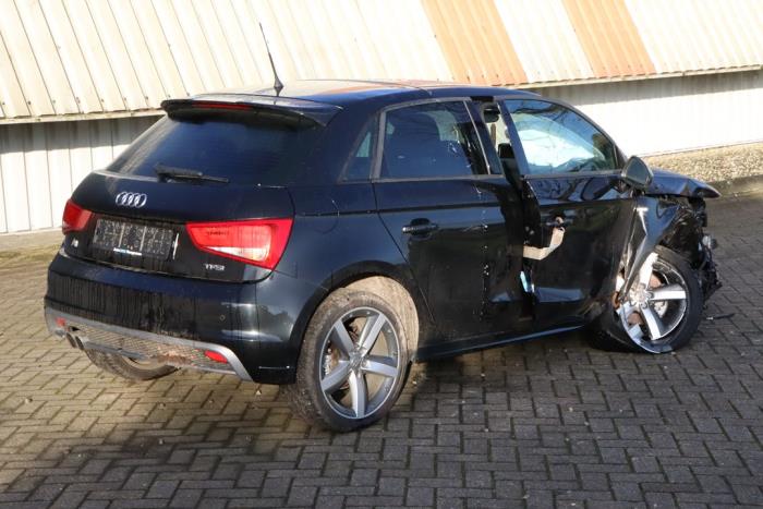 Audi A1 Sportback 1.4 TFSI 16V 122 Sloopvoertuig (2014, Zwart)