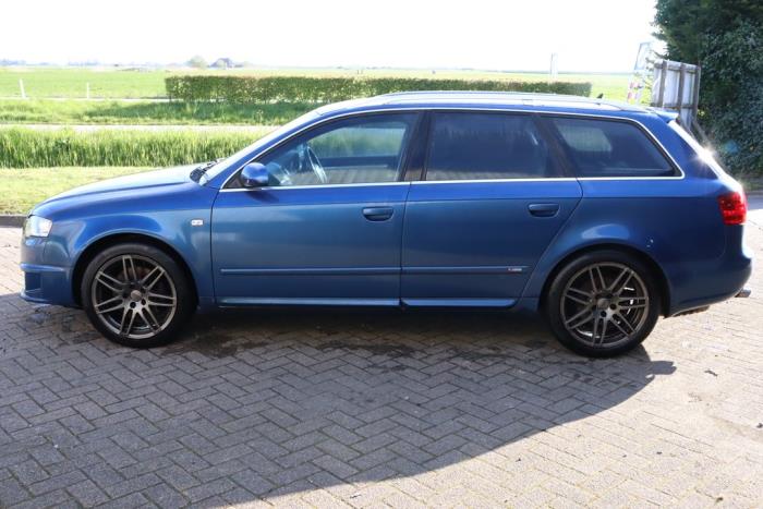 Audi A4 Avant 2.0 TFSI 20V Quattro Sloopvoertuig (2006, Metallic, Blauw)