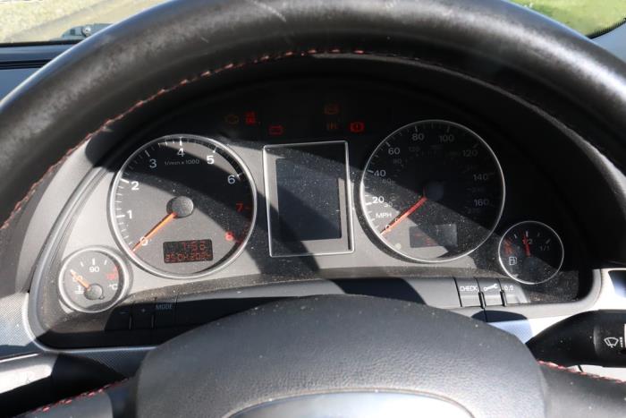 Audi A4 Avant 2.0 TFSI 20V Quattro Sloopvoertuig (2006, Metallic, Blauw)