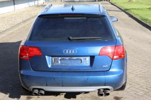 Audi A4 Avant 2.0 TFSI 20V Quattro Sloopvoertuig (2006, Metallic, Blauw)