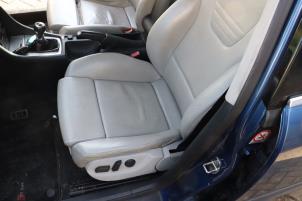 Audi A4 Avant 2.0 TFSI 20V Quattro Sloopvoertuig (2006, Metallic, Blauw)