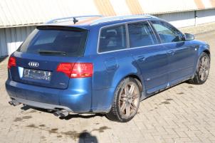 Audi A4 Avant 2.0 TFSI 20V Quattro Sloopvoertuig (2006, Metallic, Blauw)