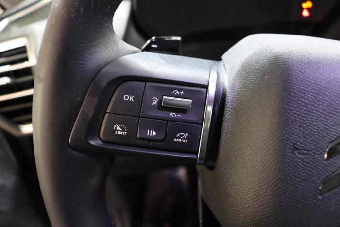 Citroen C5 X 1.6 Hybrid 225 Sloopvoertuig (2023, Grijs)