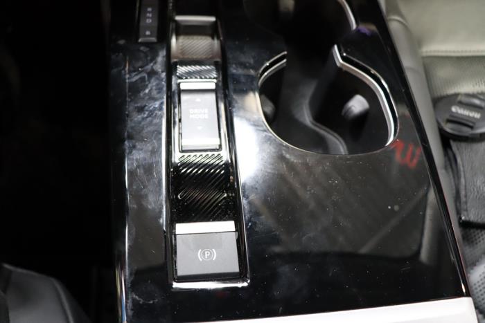 Citroen C5 X 1.6 Hybrid 225 Sloopvoertuig (2023, Grijs)