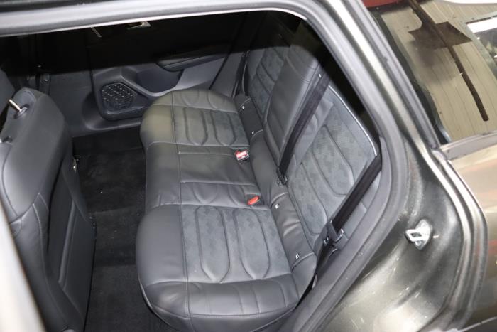 Citroen C5 X 1.6 Hybrid 225 Sloopvoertuig (2023, Grijs)