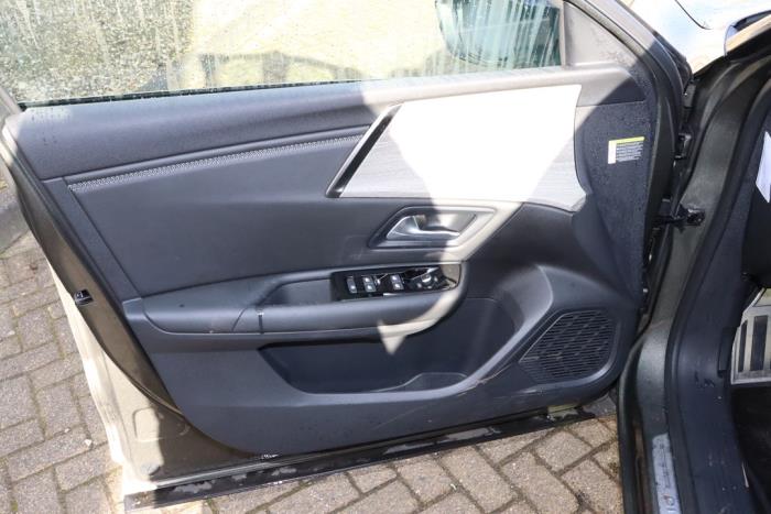 Citroen C5 X 1.6 Hybrid 225 Sloopvoertuig (2023, Grijs)