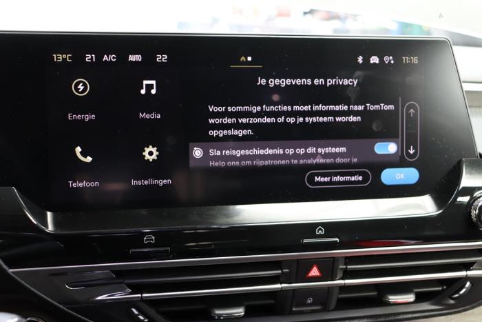 Citroen C5 X 1.6 Hybrid 225 Sloopvoertuig (2023, Grijs)