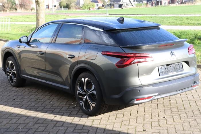 Citroen C5 X 1.6 Hybrid 225 Sloopvoertuig (2023, Grijs)