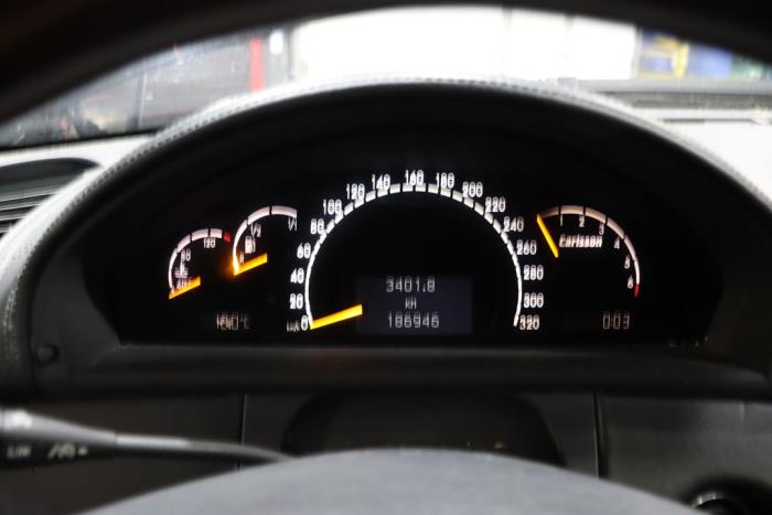 Mercedes CL 5.8 CL-600 V12 36V Sloopvoertuig (2000, Metallic, Zwart)