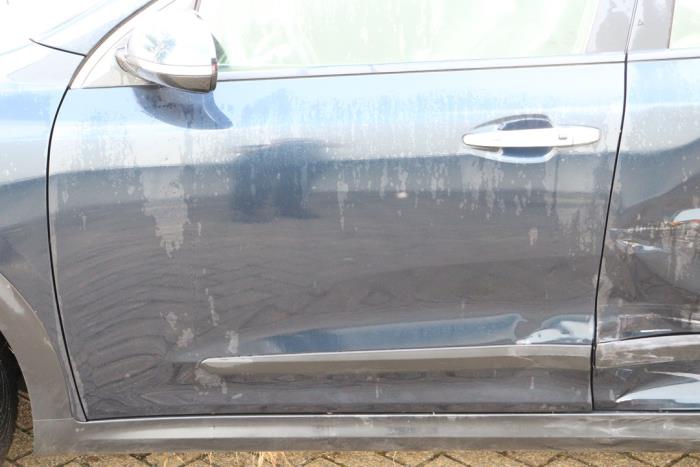 Kia Niro I E-Niro 64 kWh Sloopvoertuig (2020, Blauw)