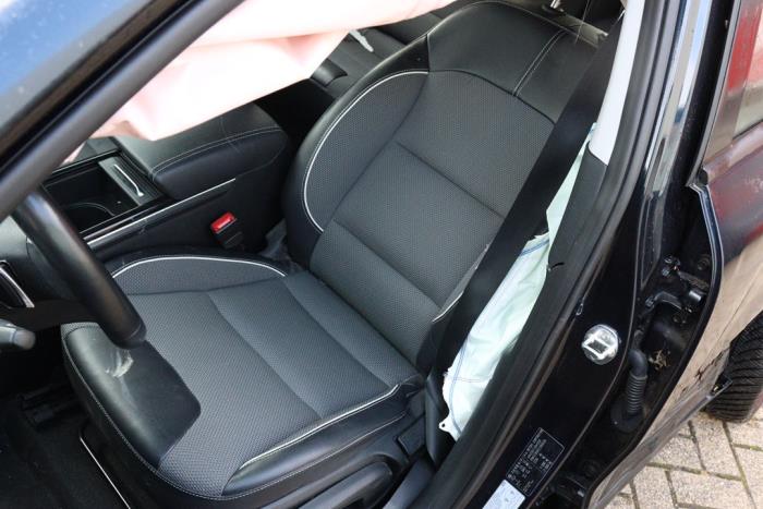 Kia Niro I E-Niro 64 kWh Sloopvoertuig (2020, Blauw)