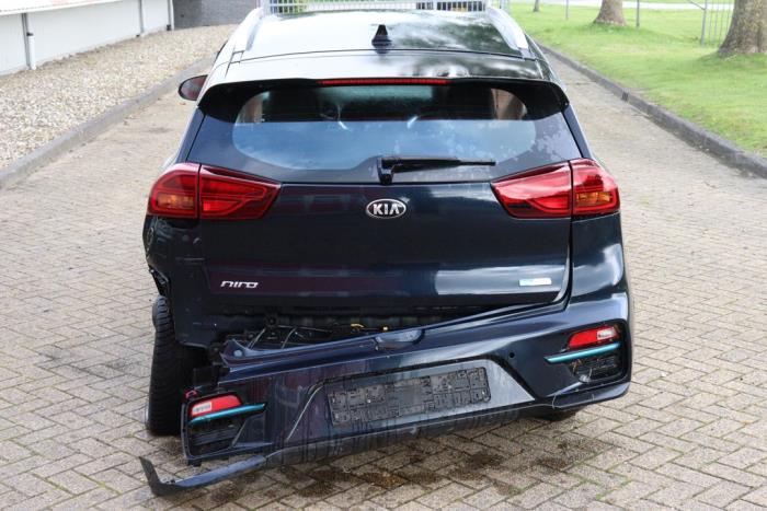 Kia Niro I E-Niro 64 kWh Sloopvoertuig (2020, Blauw)