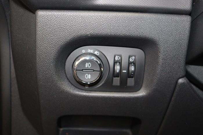 Opel Corsa D 1.2 16V LPG Sloopvoertuig (2014, Zwart)