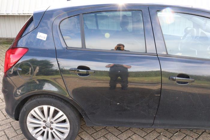 Opel Corsa D 1.2 16V LPG Sloopvoertuig (2014, Zwart)