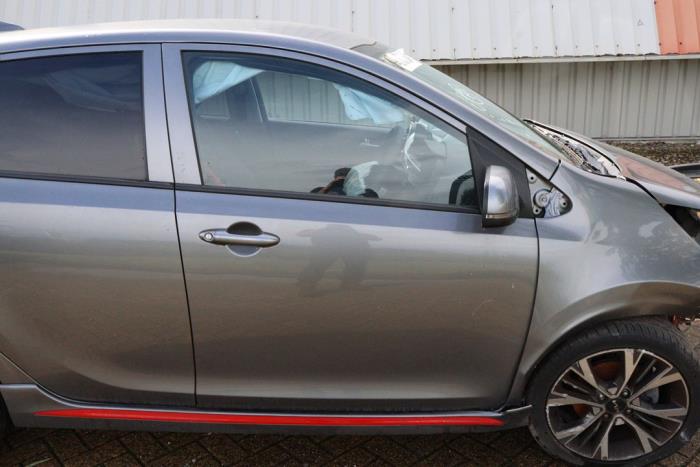 Kia Picanto 1.0 12V Sloopvoertuig (2023, Grijs)