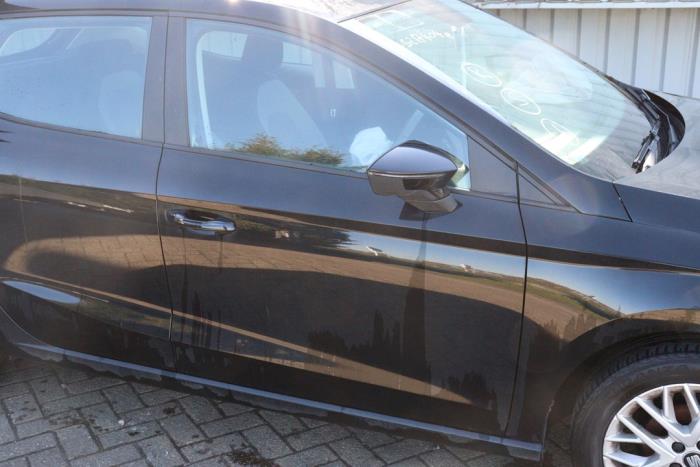 Seat Ibiza V 1.0 MPI 12V Sloopvoertuig (2019, Metallic, Zwart)