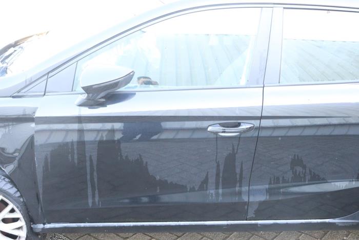 Seat Ibiza V 1.0 MPI 12V Sloopvoertuig (2019, Metallic, Zwart)