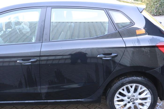 Seat Ibiza V 1.0 MPI 12V Sloopvoertuig (2019, Metallic, Zwart)