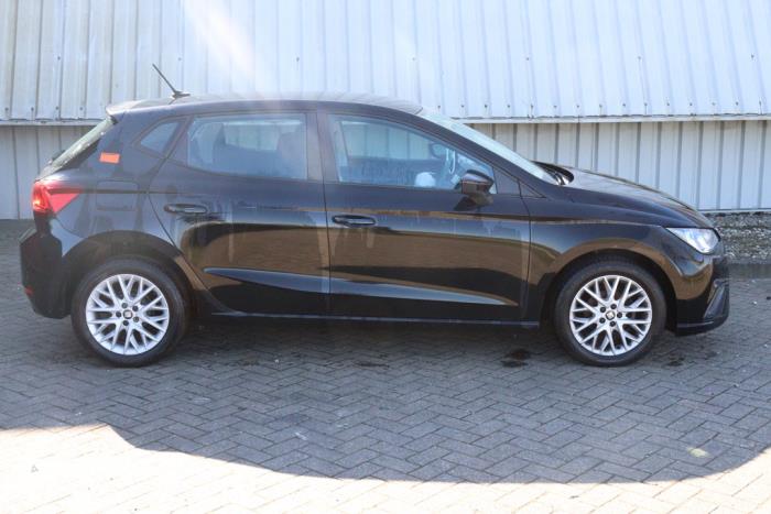 Seat Ibiza V 1.0 MPI 12V Sloopvoertuig (2019, Metallic, Zwart)