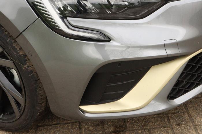 Renault Clio V 1.6 E-Tech 145 16V Sloopvoertuig (2023, Grijs)