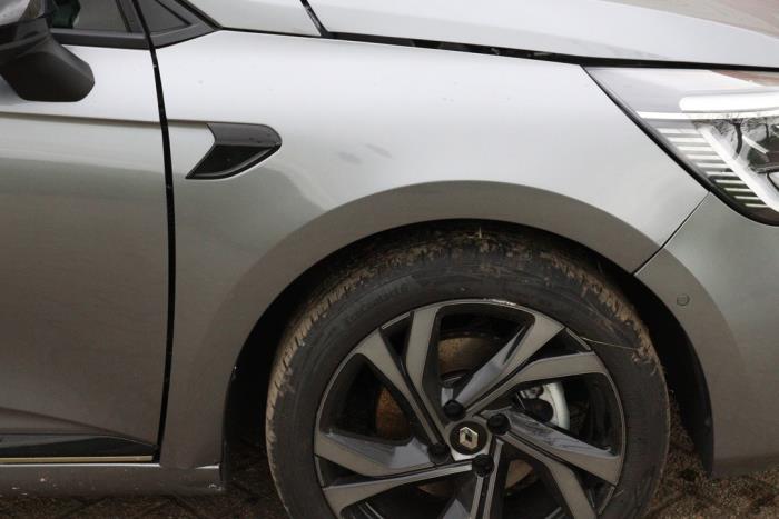 Renault Clio V 1.6 E-Tech 145 16V Sloopvoertuig (2023, Grijs)