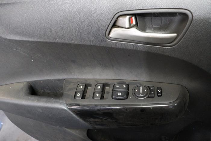 Kia Picanto 1.0 DPi 12V Sloopvoertuig (2023, Zwart)