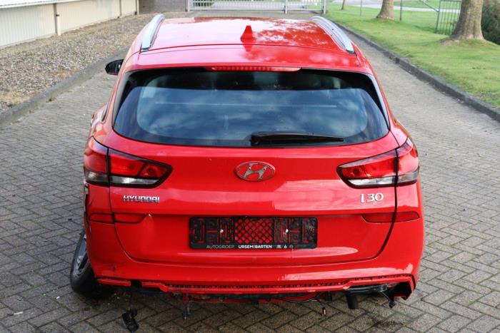 Hyundai i30 Wagon 1.0 T-GDI 12V Hybrid 48V Sloopvoertuig (2021, Rood)
