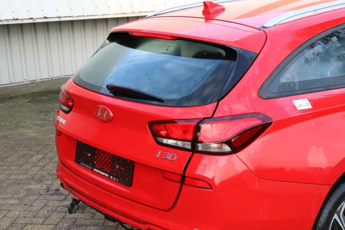 Hyundai i30 Wagon 1.0 T-GDI 12V Hybrid 48V Sloopvoertuig (2021, Rood)