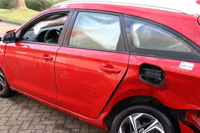 Hyundai i30 Wagon 1.0 T-GDI 12V Hybrid 48V Sloopvoertuig (2021, Rood)