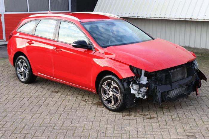 Hyundai i30 Wagon 1.0 T-GDI 12V Hybrid 48V Sloopvoertuig (2021, Rood)