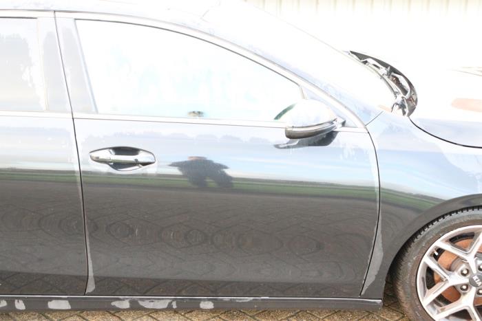 Kia Ceed Sportswagon 1.5 T-GDI 16V Eco-Dynamics+ Sloopvoertuig (2022, Zwart)