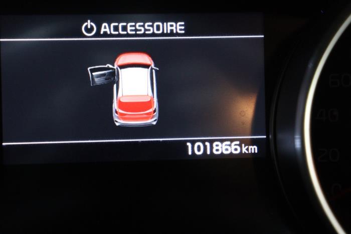 Kia Ceed Sportswagon 1.5 T-GDI 16V Eco-Dynamics+ Sloopvoertuig (2022, Zwart)