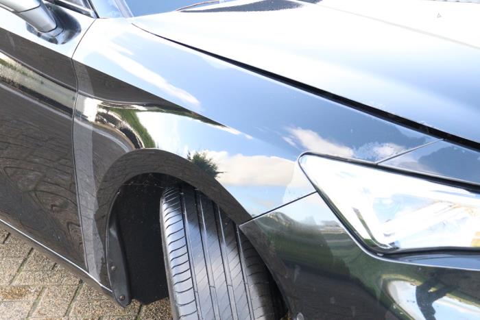 Seat Leon Sportstourer 1.5 eTSI 16V Sloopvoertuig (2021, Metallic, Zwart)