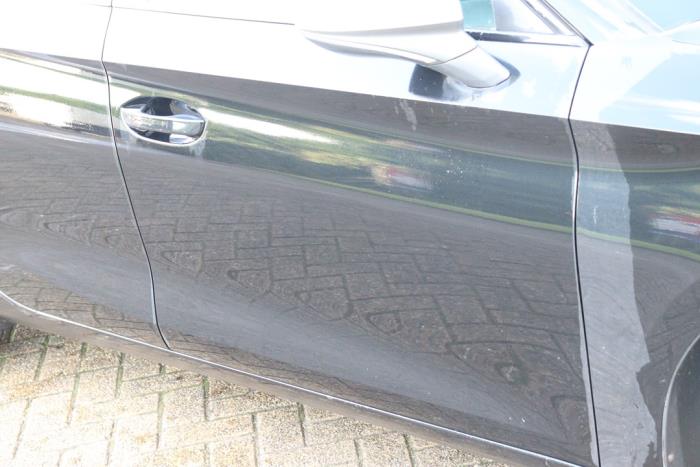 Seat Leon Sportstourer 1.5 eTSI 16V Sloopvoertuig (2021, Metallic, Zwart)