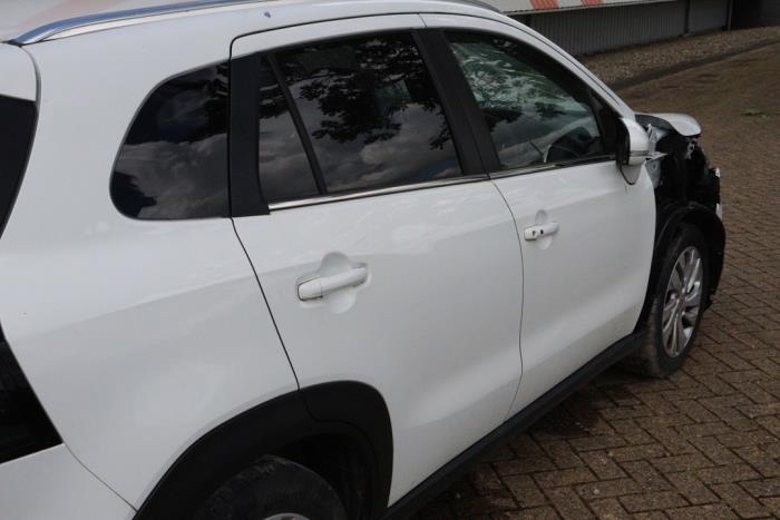 Suzuki SX4 S-Cross 1.4 Booster Jet Turbo 16V SHVS Sloopvoertuig (2023, Wit)