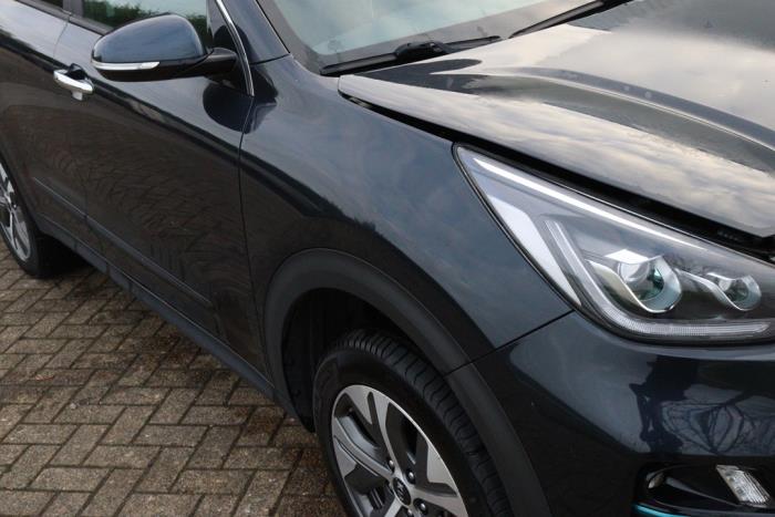 Kia Niro I E-Niro 64 kWh Sloopvoertuig (2020, Blauw)
