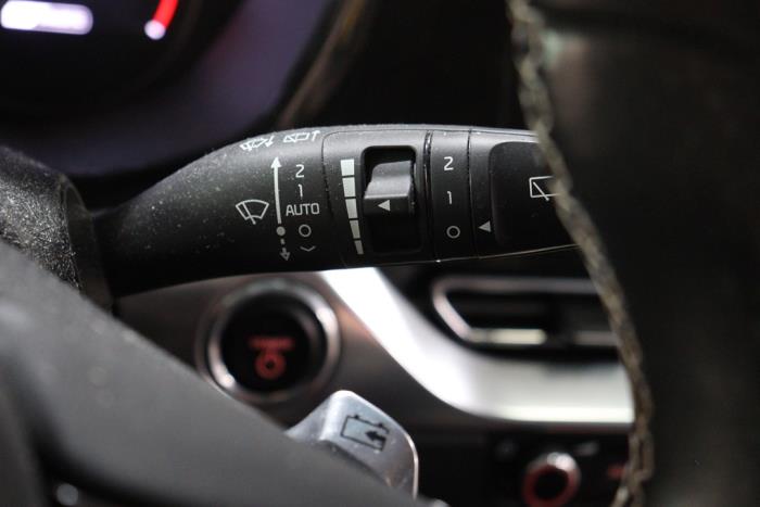 Kia Niro I E-Niro 64 kWh Sloopvoertuig (2020, Blauw)