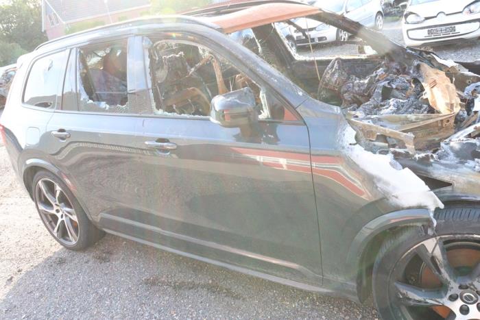 Volvo XC90 II 2.0 T8 16V eAWD Sloopvoertuig (2022, Grijs)