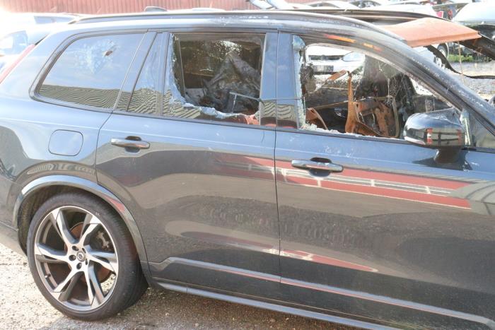 Volvo XC90 II 2.0 T8 16V eAWD Sloopvoertuig (2022, Grijs)