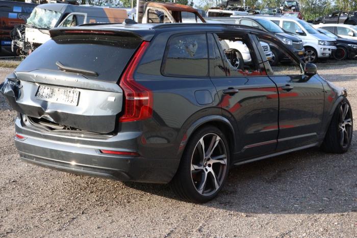 Volvo XC90 II 2.0 T8 16V eAWD Sloopvoertuig (2022, Grijs)