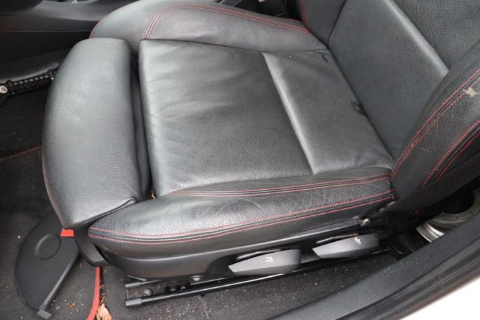 BMW X1 sDrive 20i 2.0 16V Twin Power Turbo Sloopvoertuig (2014, Wit)