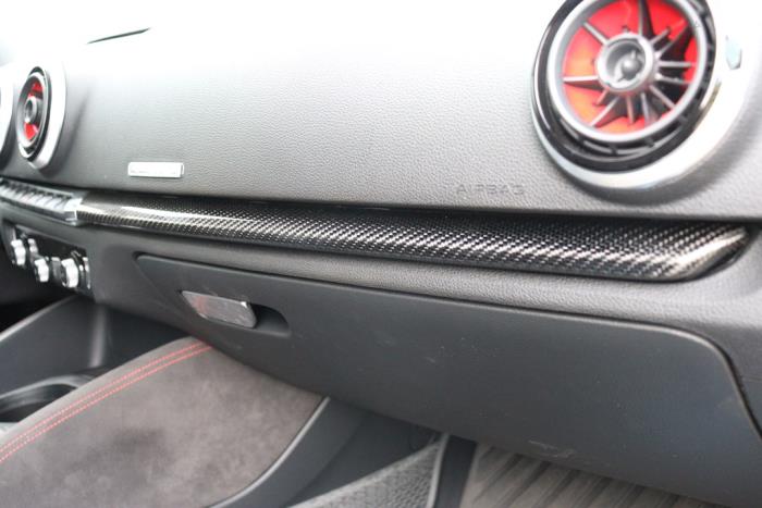 Audi RS 3 Sportback 2.5 TFSI 20V Quattro Performance Sloopvoertuig (2015, Metallic, Zwart)