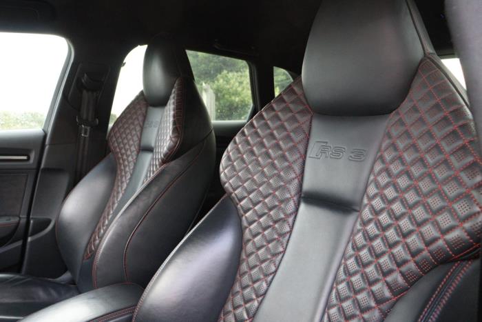 Audi RS 3 Sportback 2.5 TFSI 20V Quattro Performance Sloopvoertuig (2015, Metallic, Zwart)